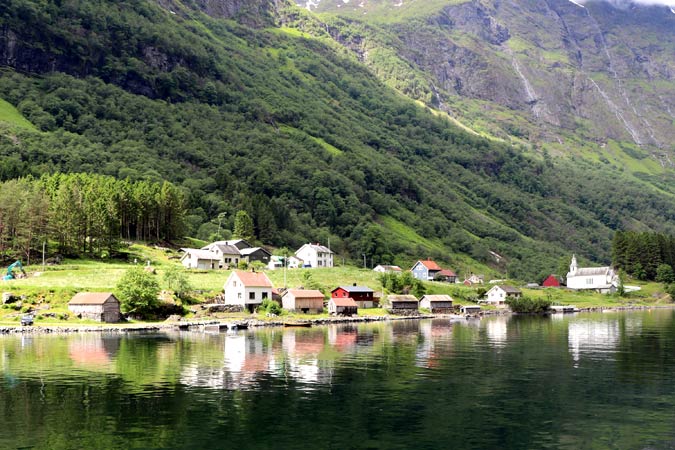 Le Naeroyfjord Le Naeroyfjord