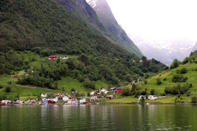 Le Naeroyfjord Le Naeroyfjord